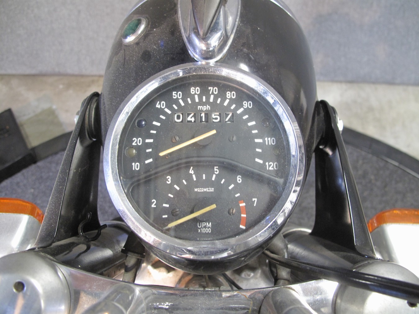 BMW - R75/5
