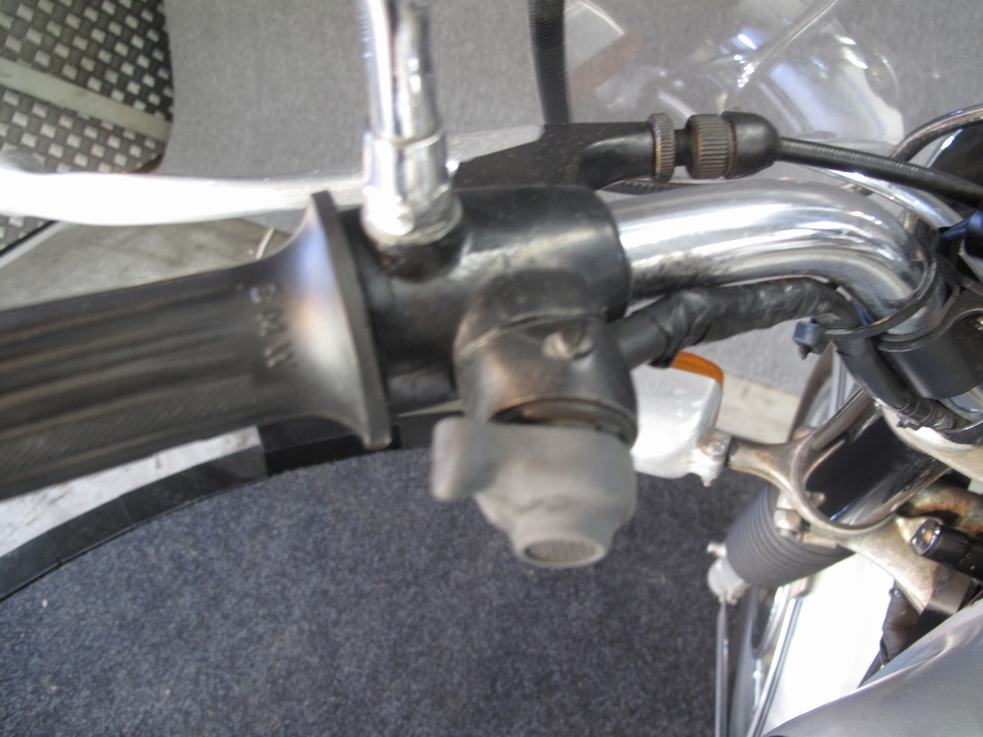 BMW - R75/5