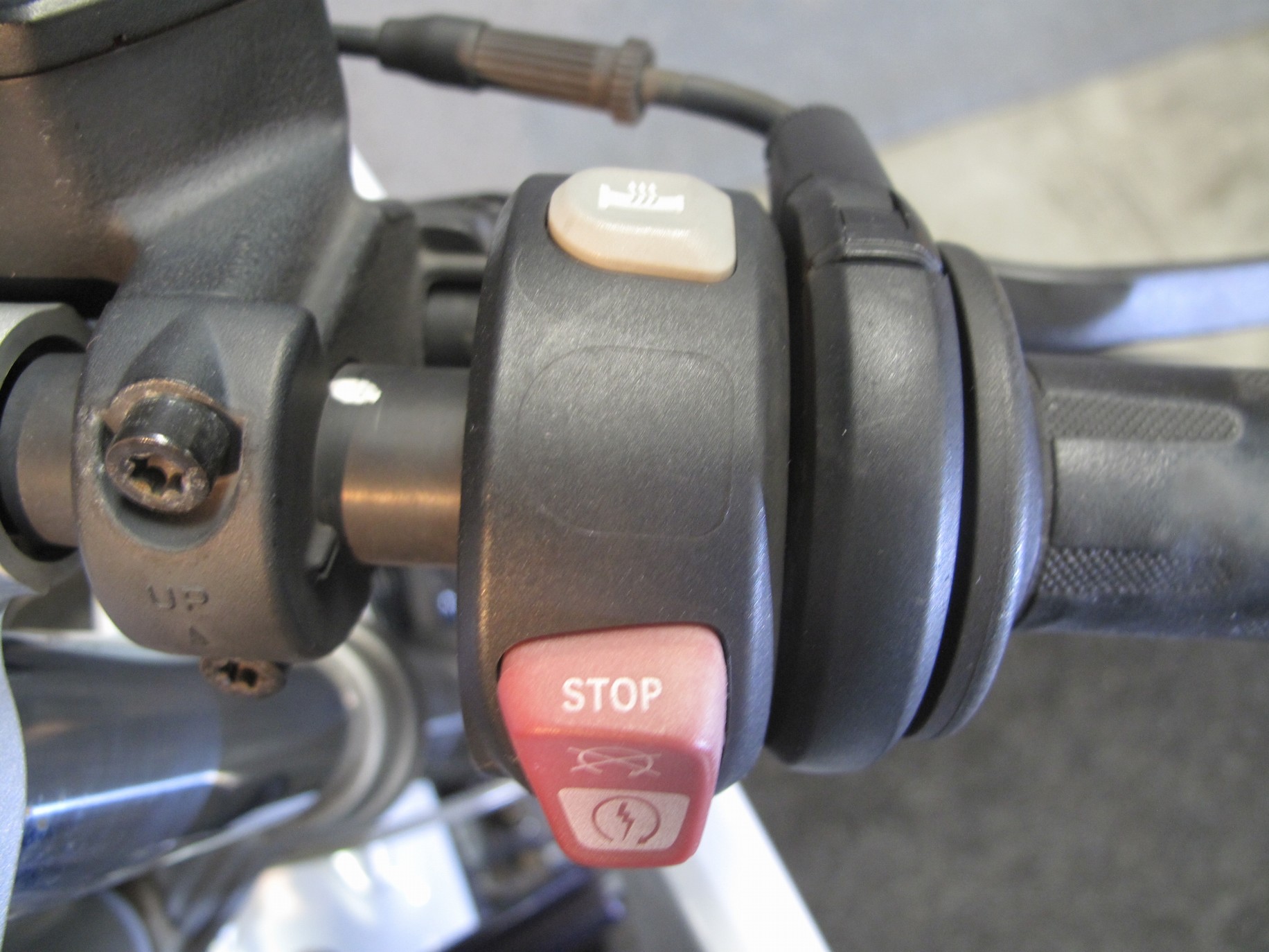 BMW - R Nine T Racer Zeer goed onder