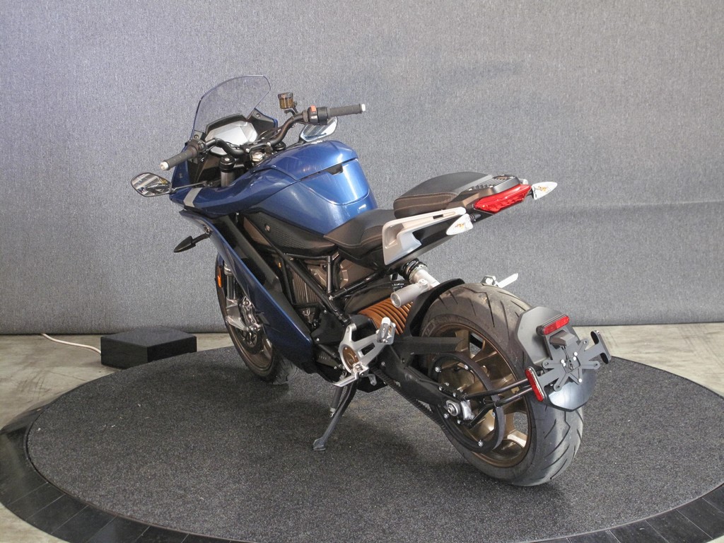 ZERO - SR/S Premium 14.4 kW Bijna nie