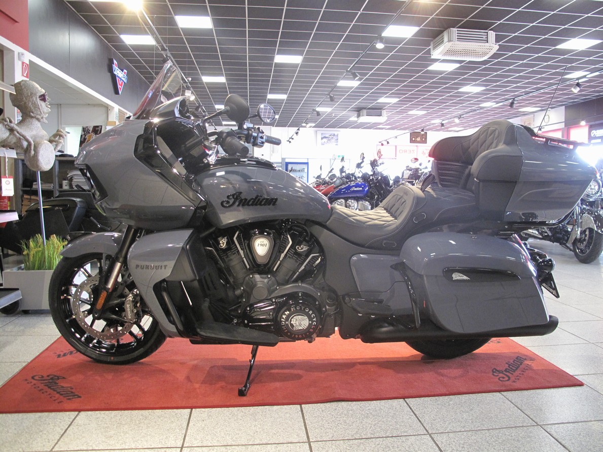 INDIAN - Pursuit Dark Horse Official In