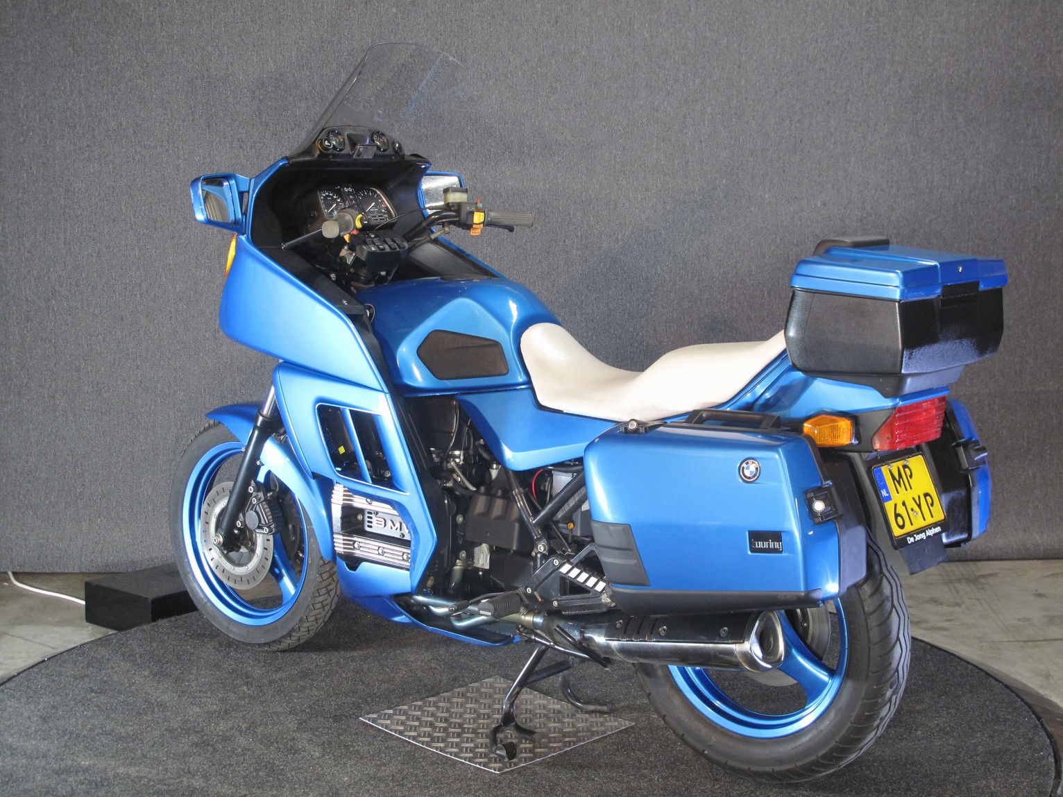BMW - K75RT Net binnen!!