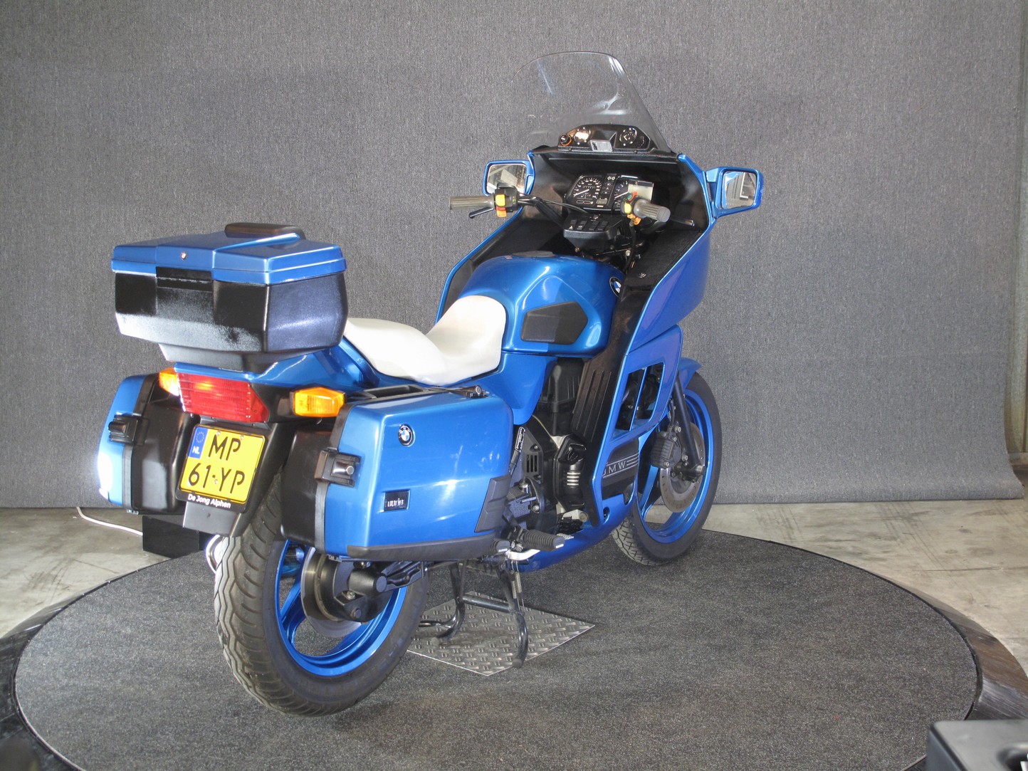 BMW - K75RT Net binnen!!