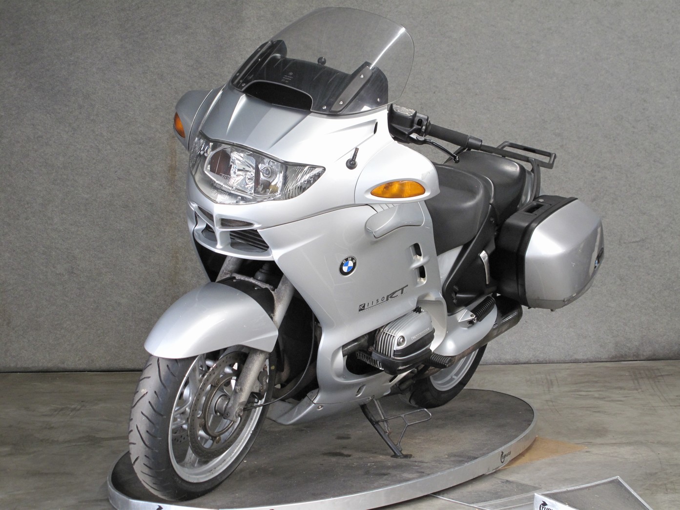 BMW - R1150RT monospark