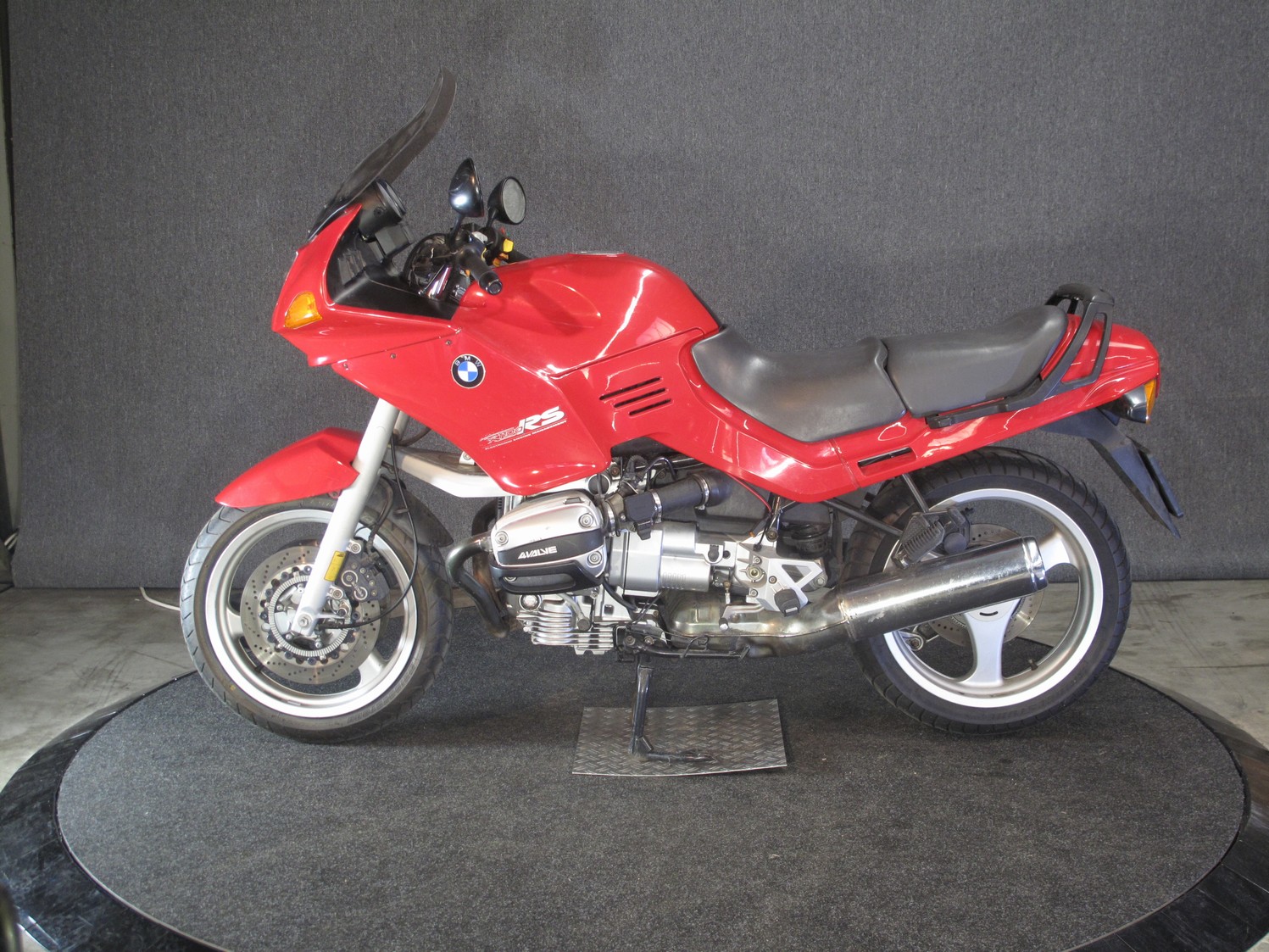 BMW - R1100RS Leuke R1100S met mogel