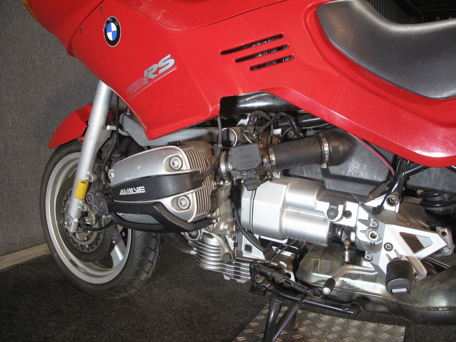 BMW - R1100RS Leuke R1100S met mogel