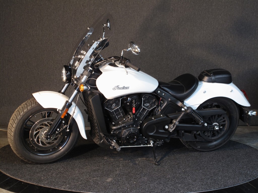 INDIAN Scout Sixty Official Indian Mo