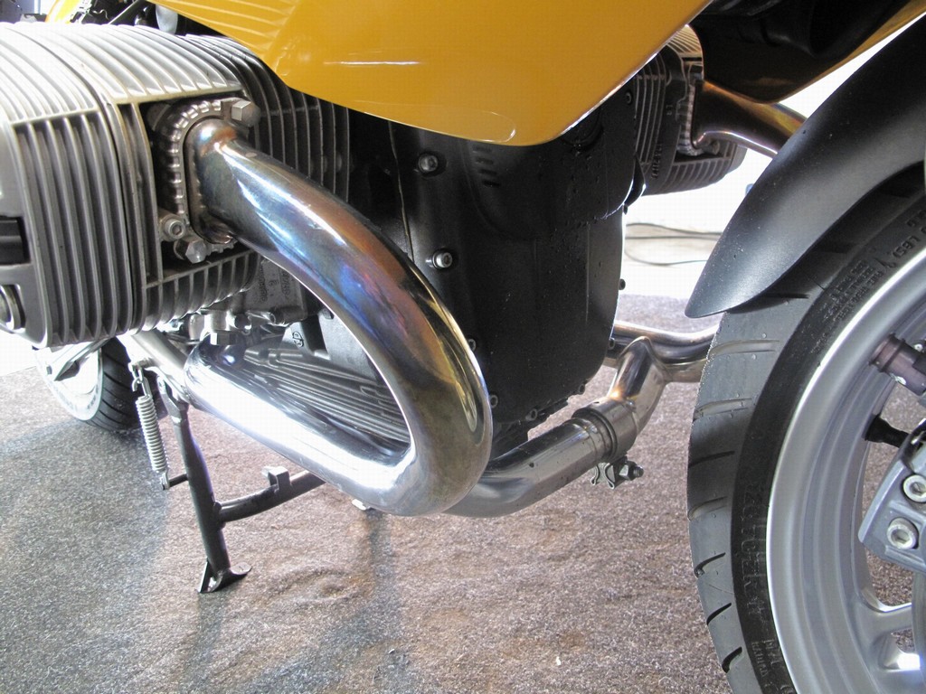BMW - R1100S