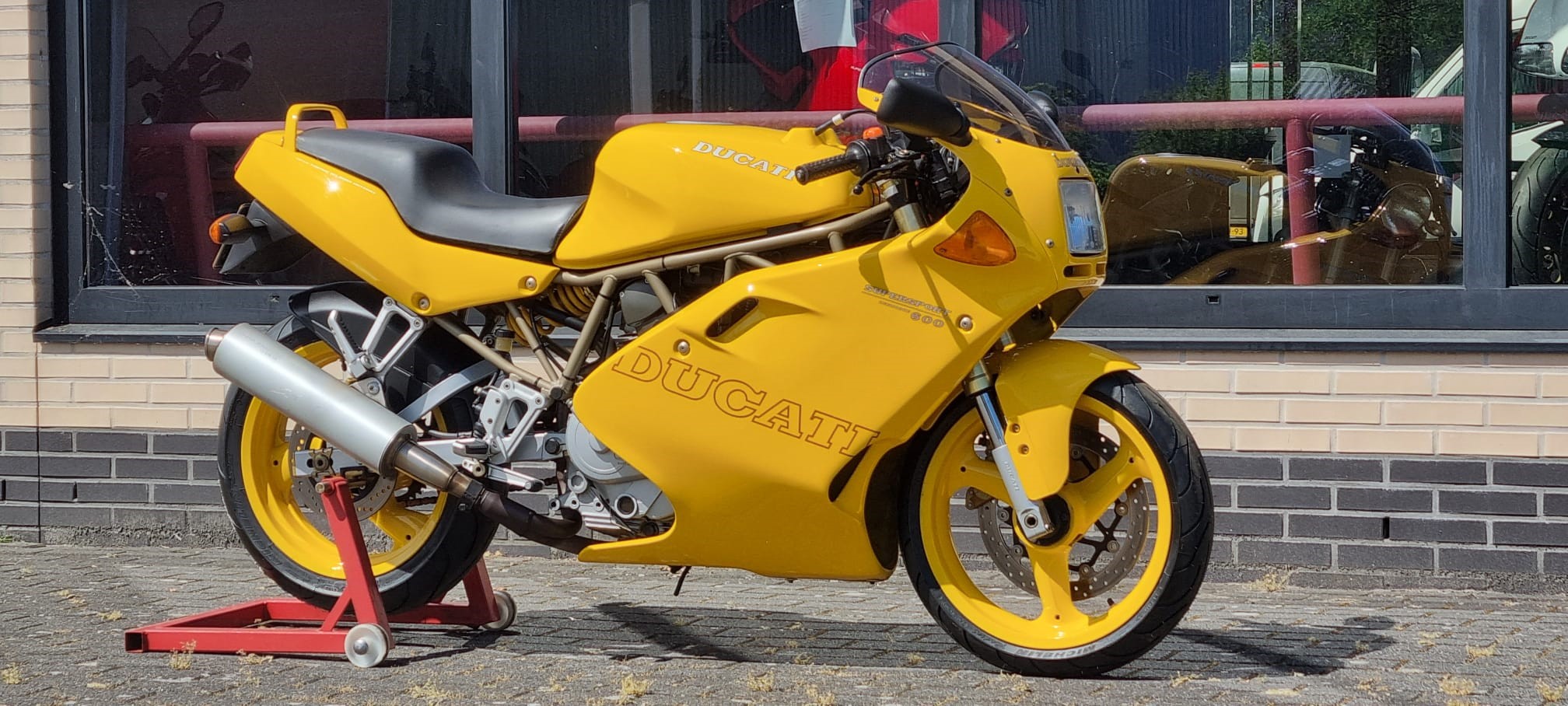 Te Koop: DUCATI 600 SS CARENATA SPORT BikeNet