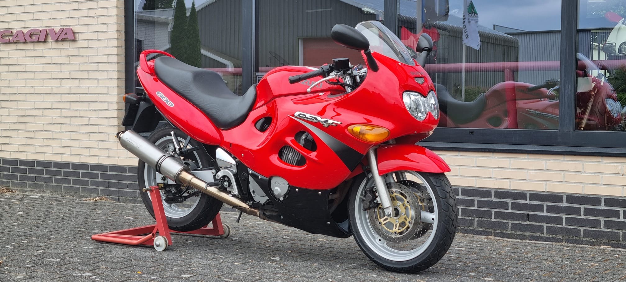 SUZUKI - GSX 600 F GSX600F