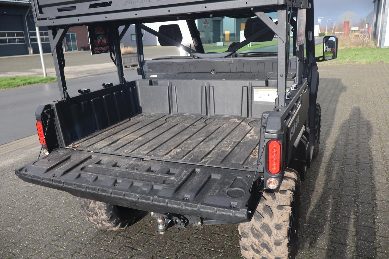 CAN-AM - Traxter HD7 DEMO SSV Traxter m