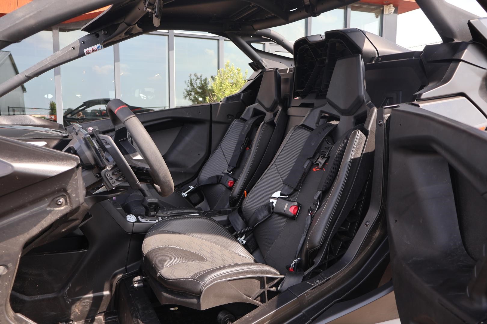 CAN-AM - Maverick R XRS Demo zonder ken