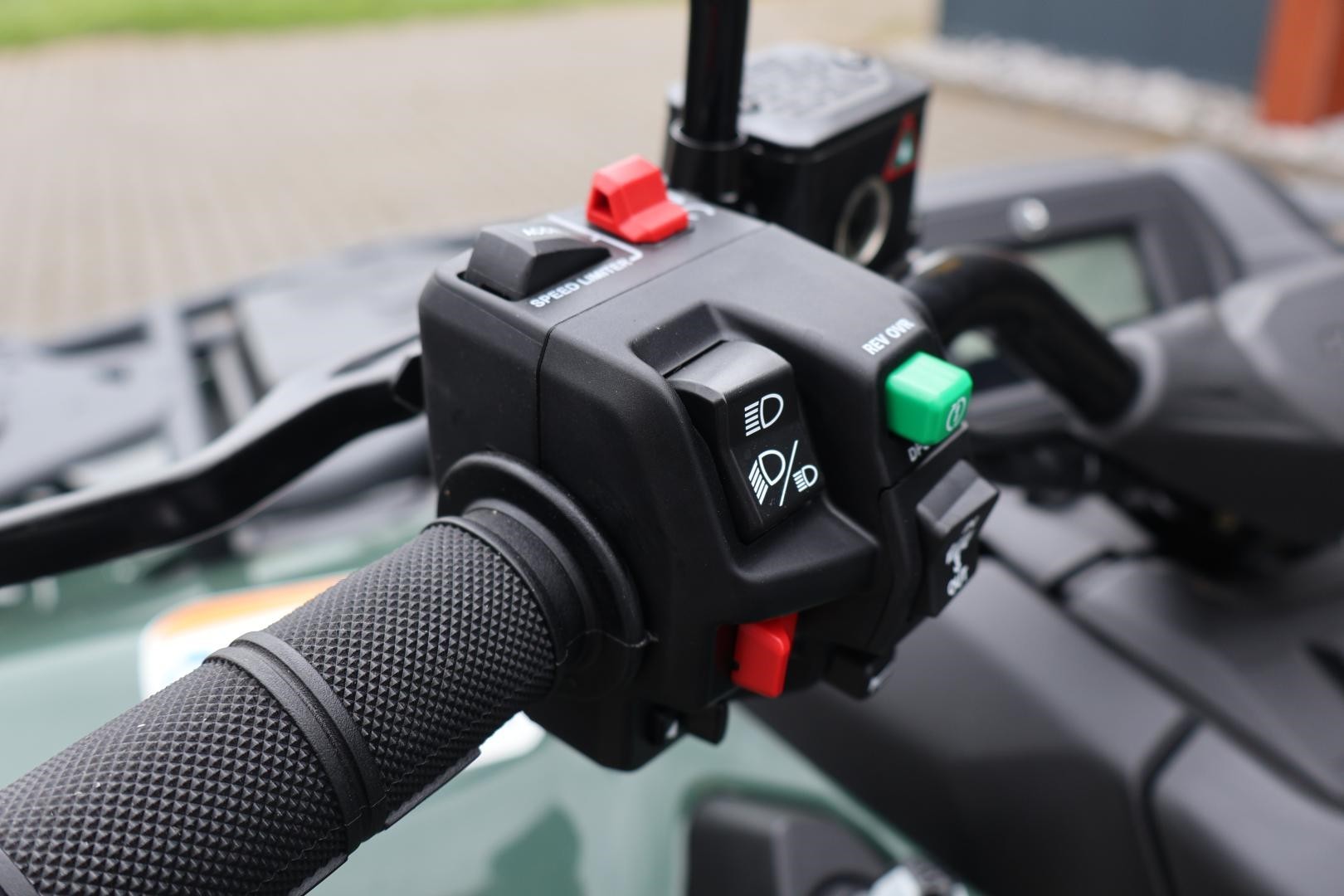 CAN-AM - OUTL PRO XU HD5 QUAD T Kenteke
