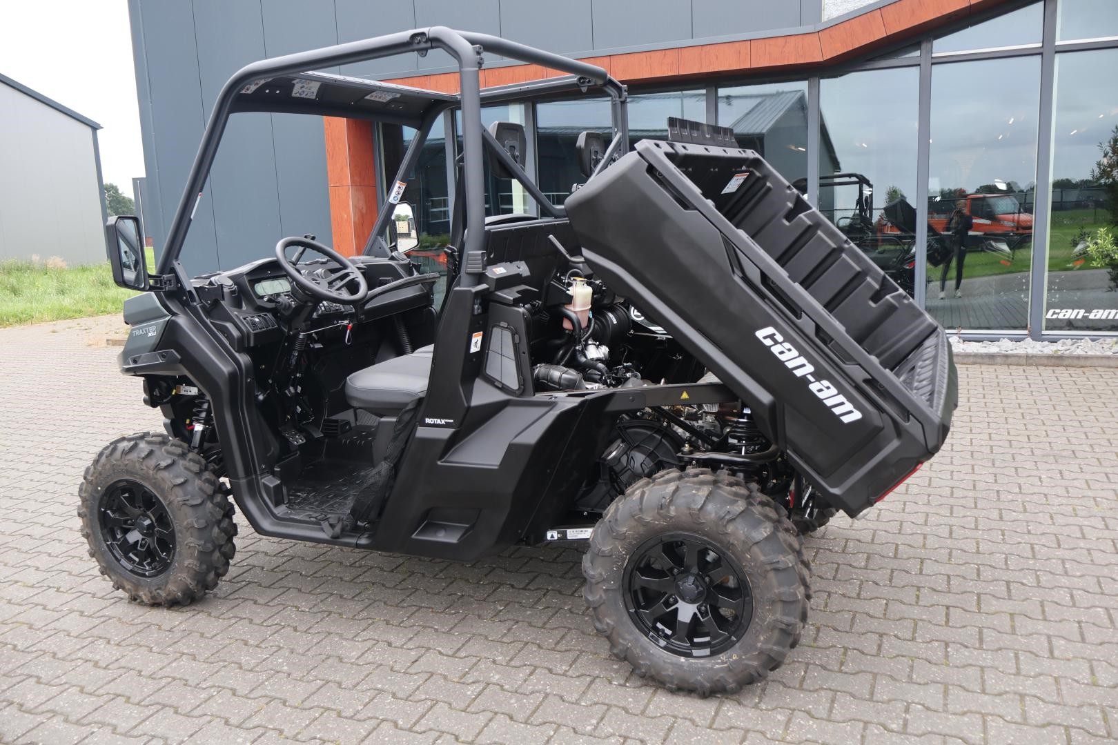 CAN-AM - Traxter XU 64 HD9 ABS Gator SS