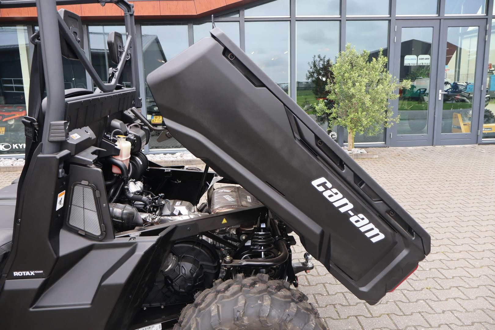 CAN-AM - Traxter XU 64 HD9 ABS Gator SS