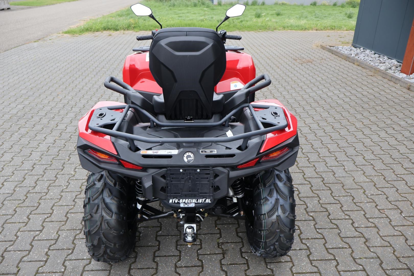 CAN-AM - Outlander MAX DPS 700 Met T ke