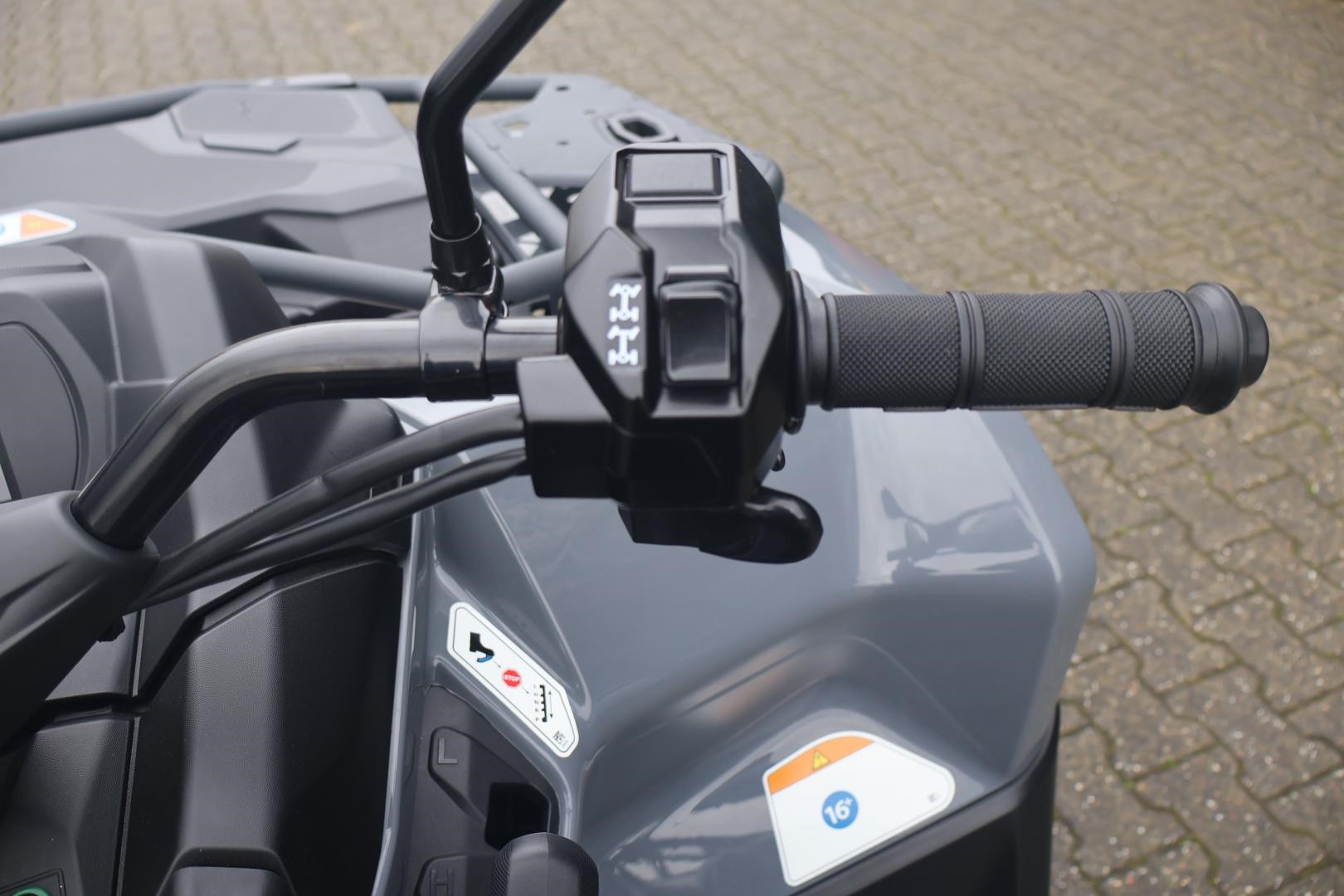 CAN-AM - ATV OUTL MAX DPS 500 Quad met