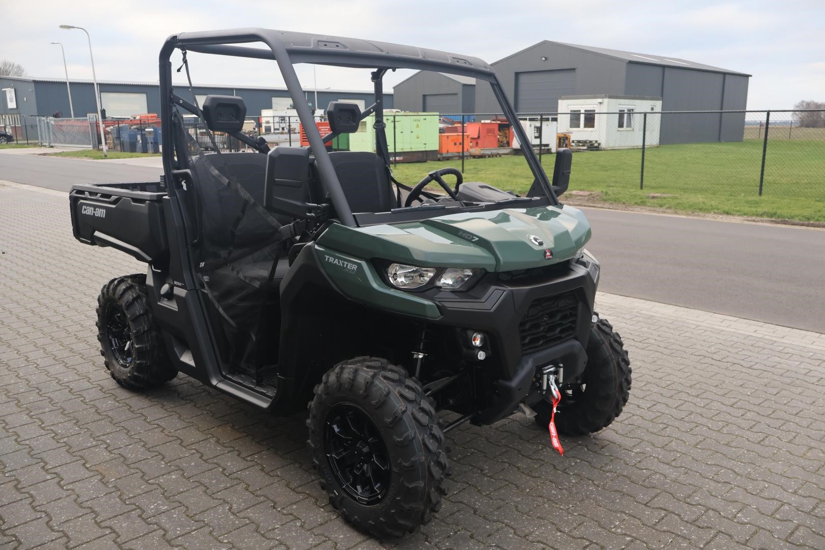 CAN-AM - TRAXTER XU 62 HD7 SSV T kentek