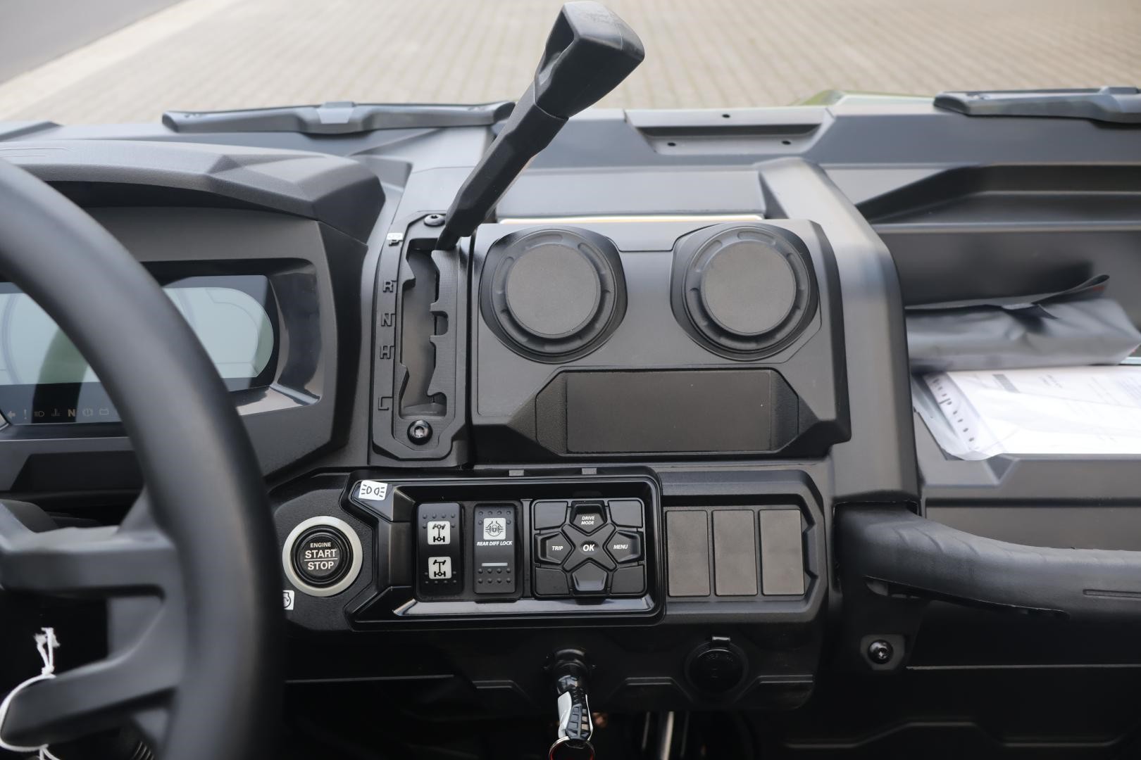 CAN-AM - TRAXTER XU 62 HD7 SSV T kentek
