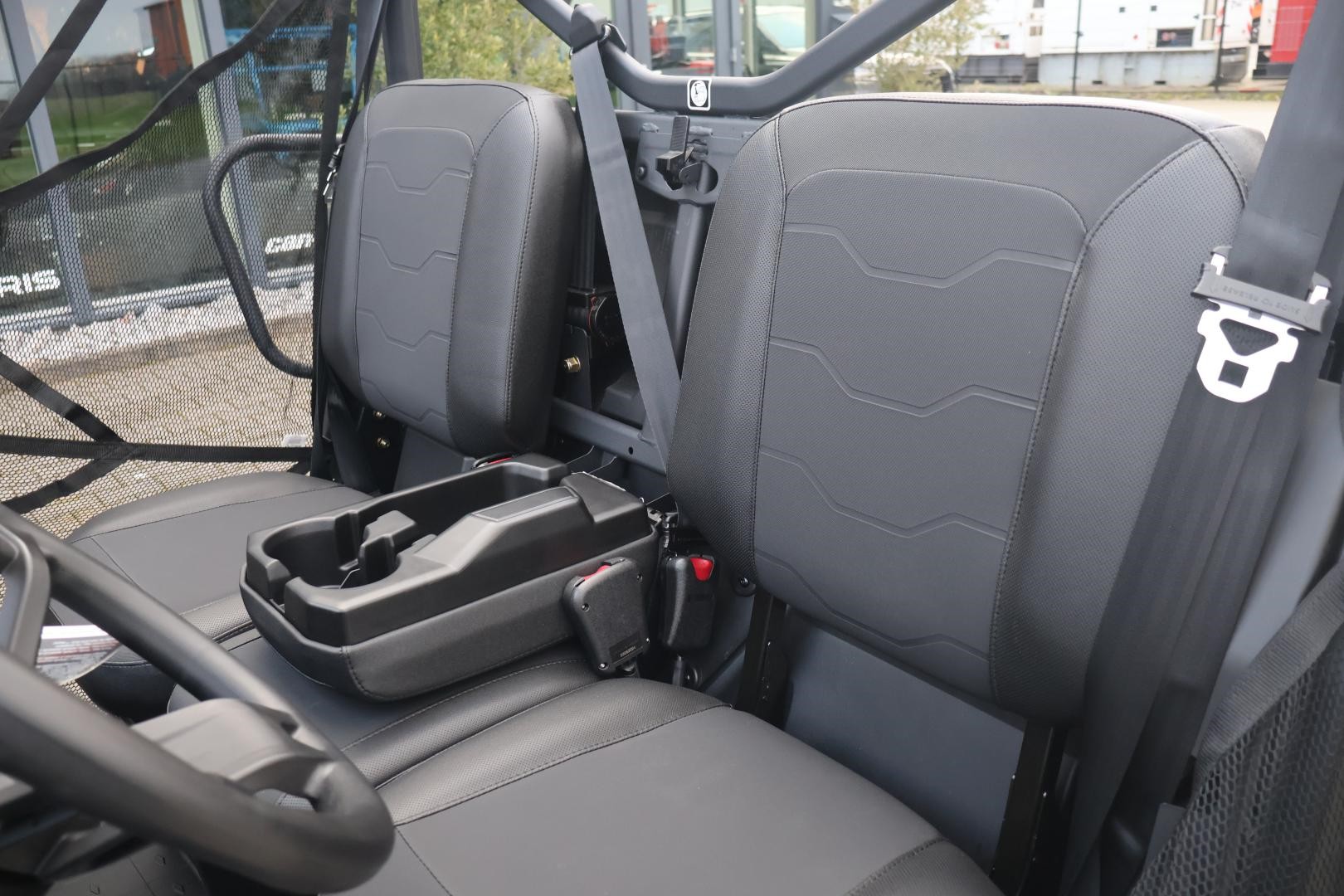 CAN-AM - TRAXTER XU 62 HD7 SSV T kentek