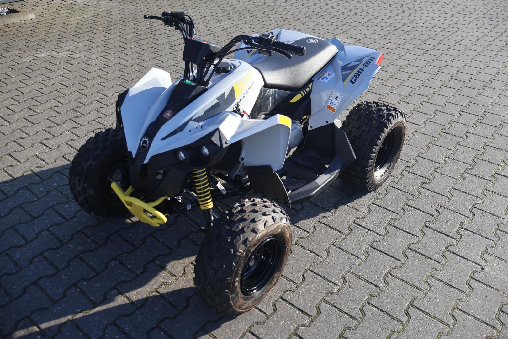 CAN-AM - Renagade 110 Kinder quad zonde