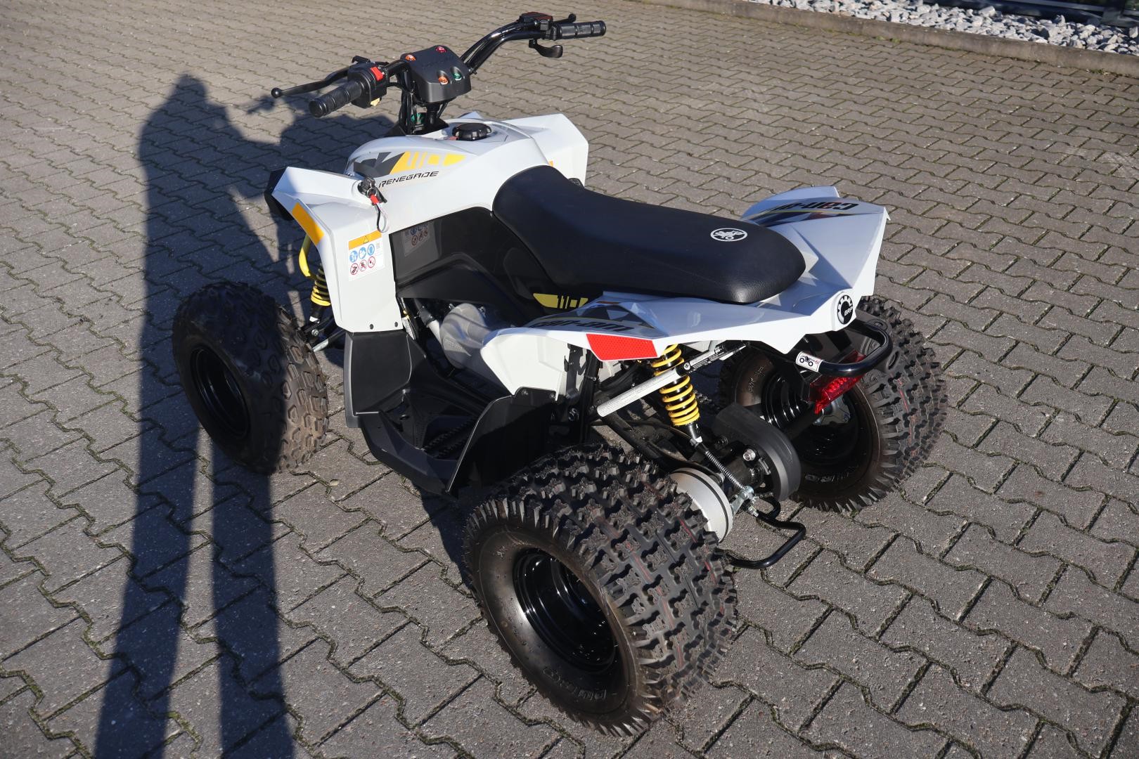 CAN-AM - Renagade 110 Kinder quad zonde