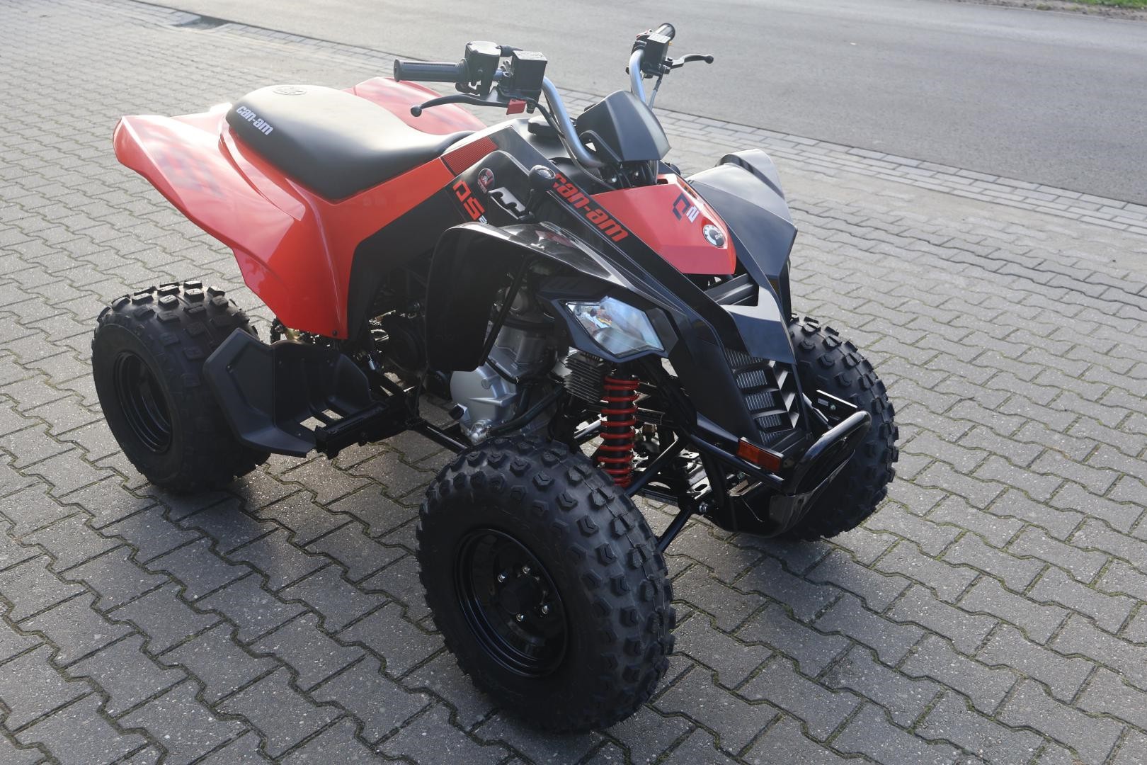 CAN-AM - DS 250 Kinder quad can-am DS 2