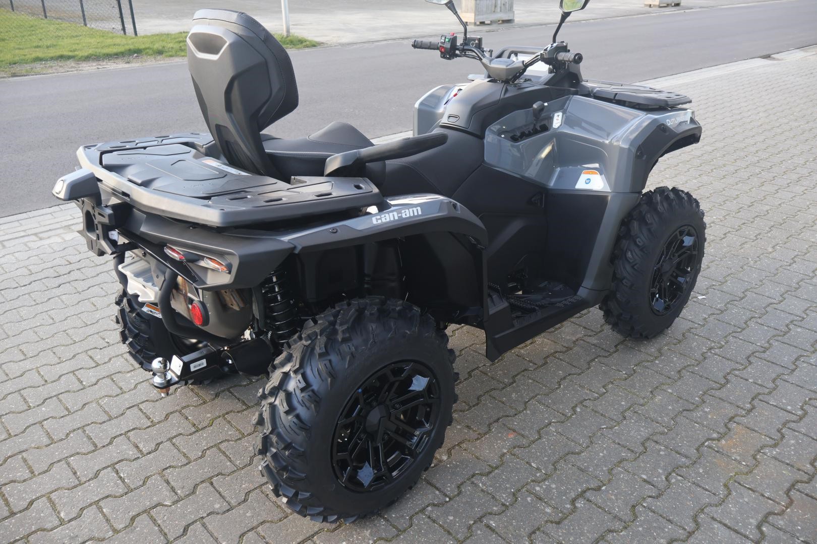 CAN-AM - Outlander MAX DPS 1000 ABS QUA