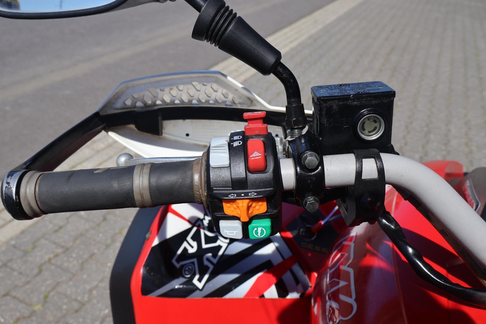 CAN-AM RENAGADE 800 R efi QUAD L7e ke