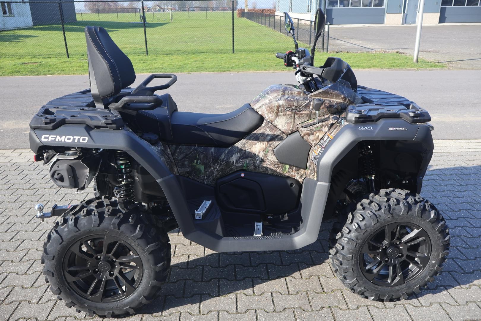 CFMOTO C force 850 Touring agri QUAD