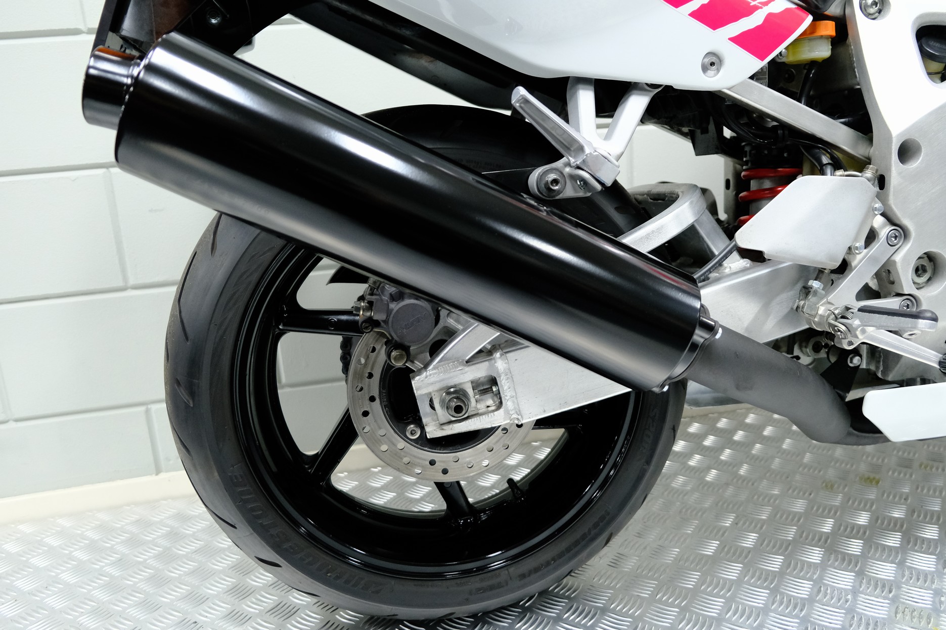 HONDA - CBR 900 RR