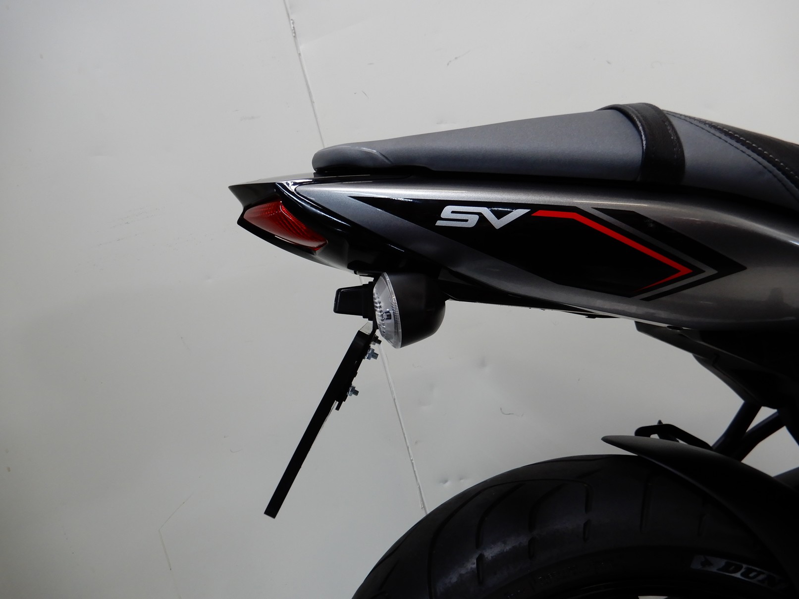 SUZUKI - SV 650 X cafe racer