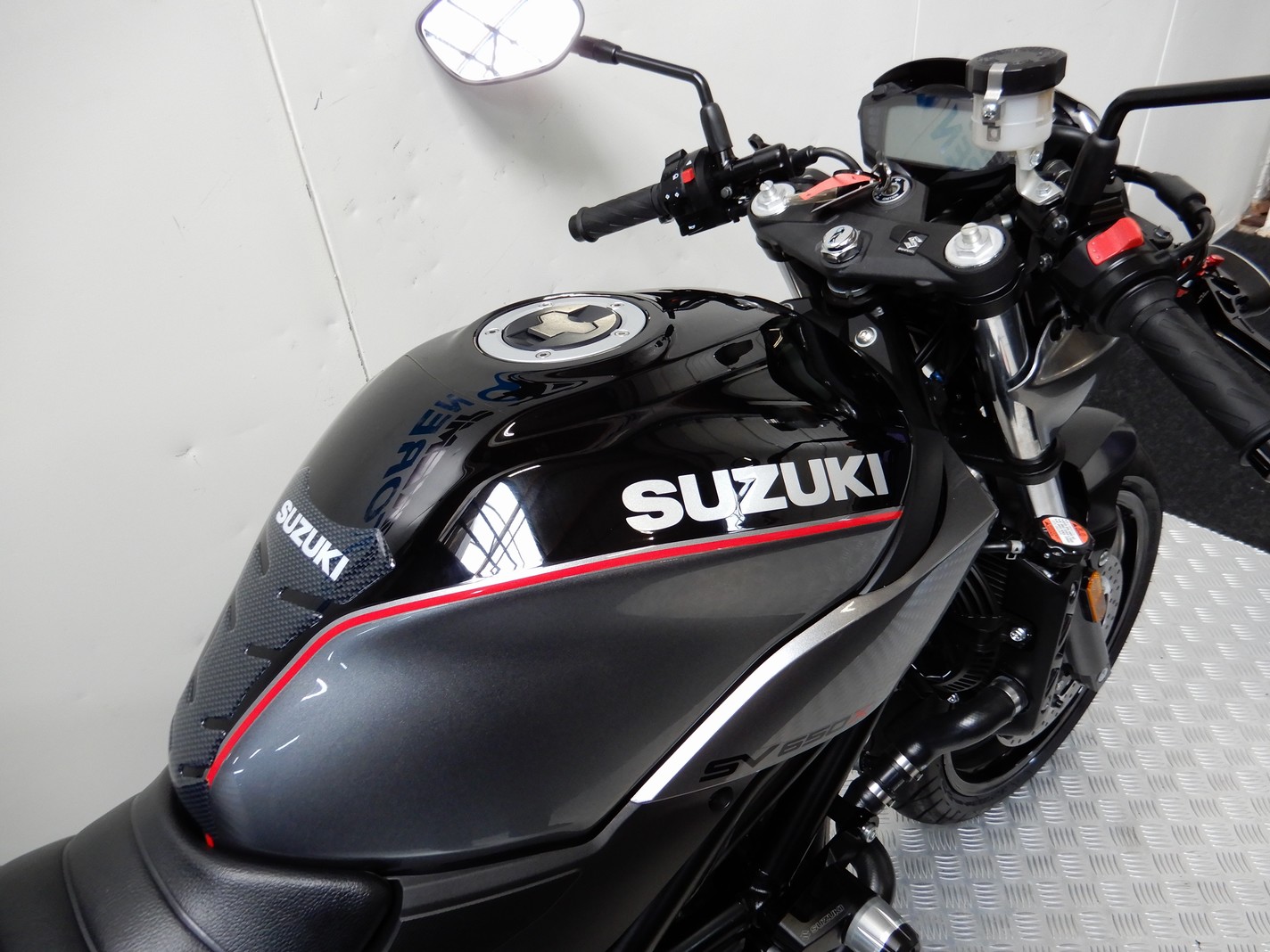 SUZUKI - SV 650 X cafe racer