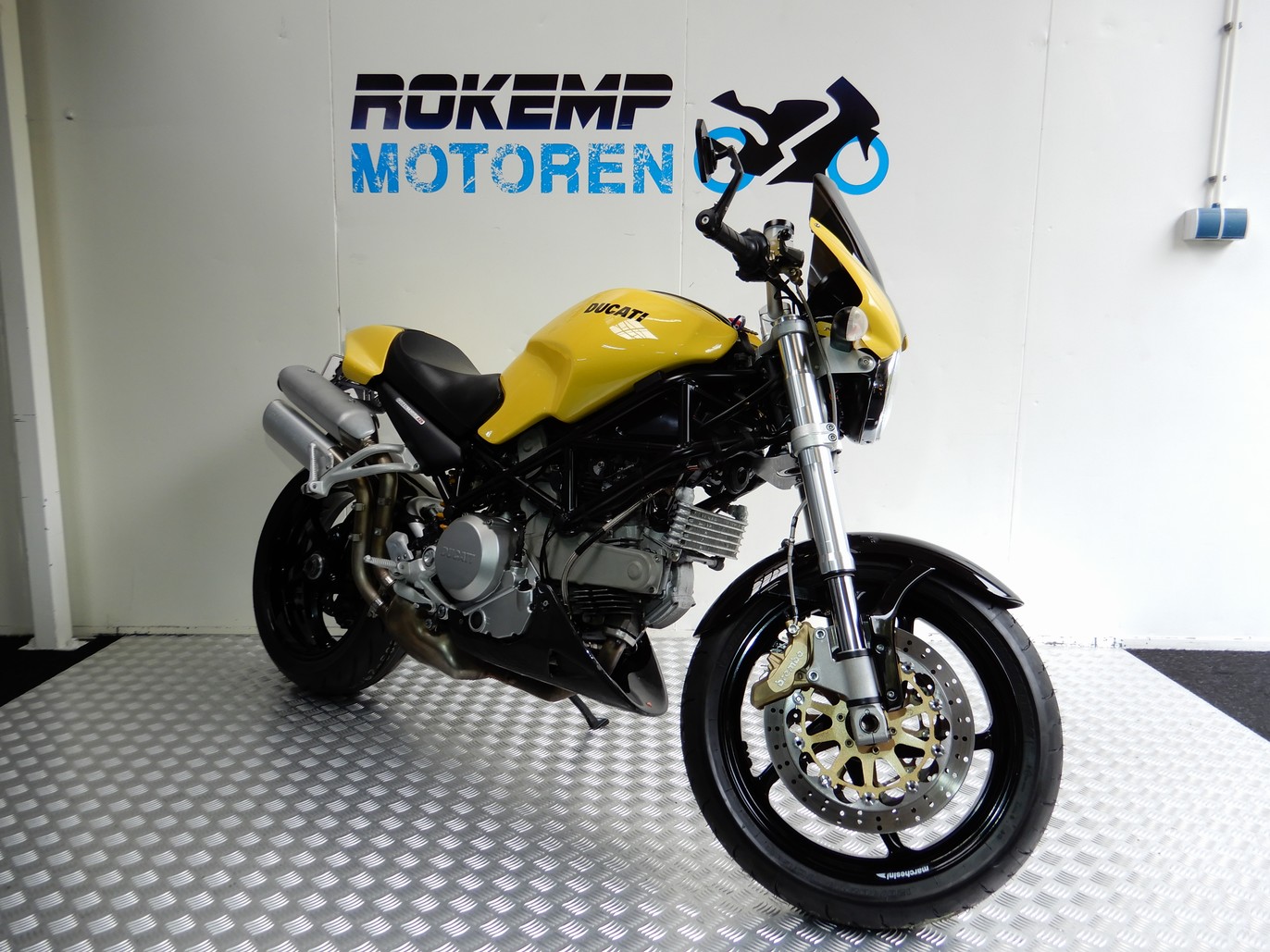 DUCATI - M 800 S2R 35 kw of vol vermoge