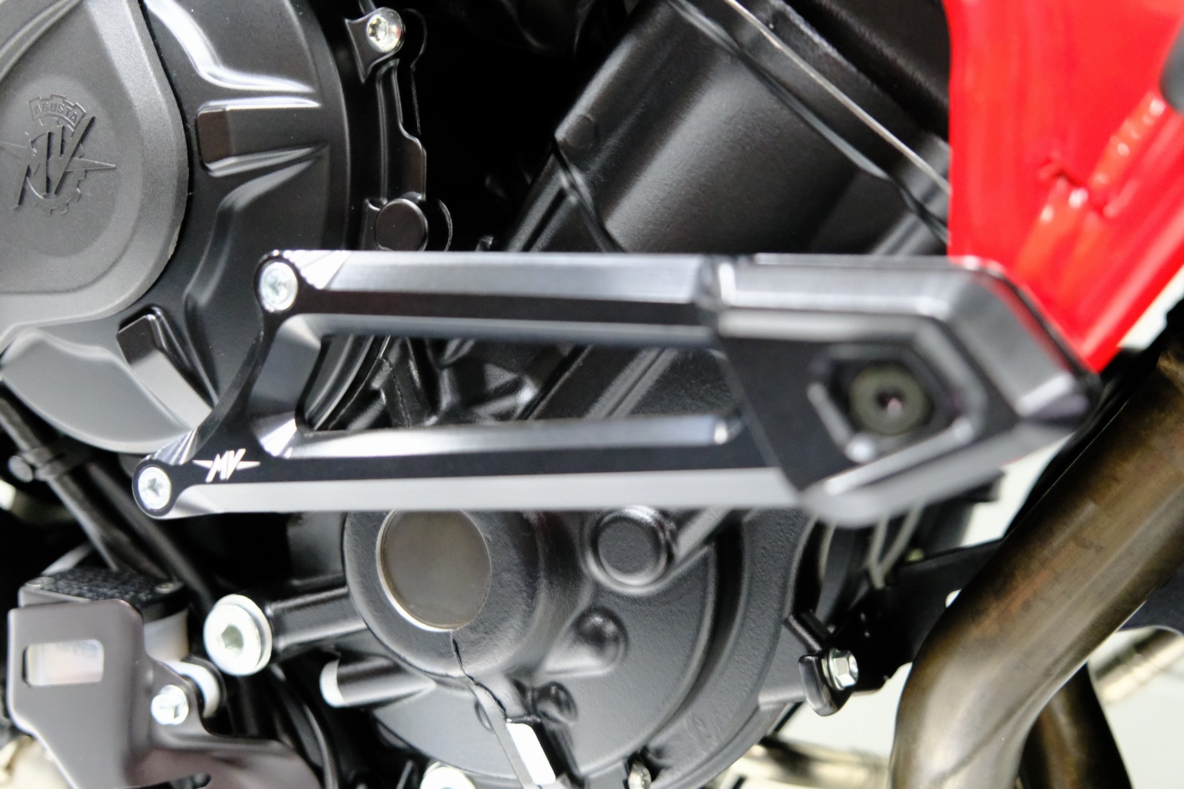 MV AGUSTA - BRUTALE 800 ROSSO