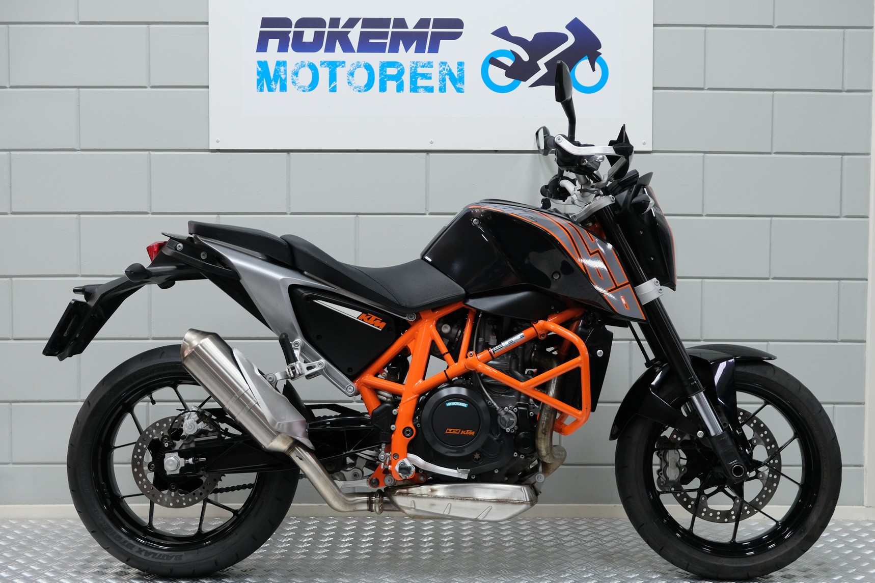 KTM - 690 DUKE ABS