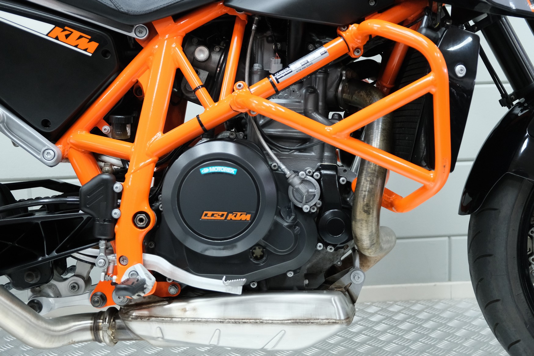 KTM - 690 DUKE ABS