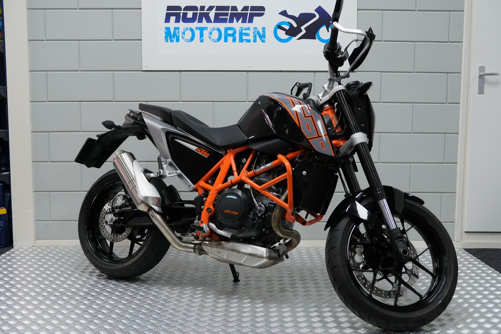 KTM - 690 DUKE ABS