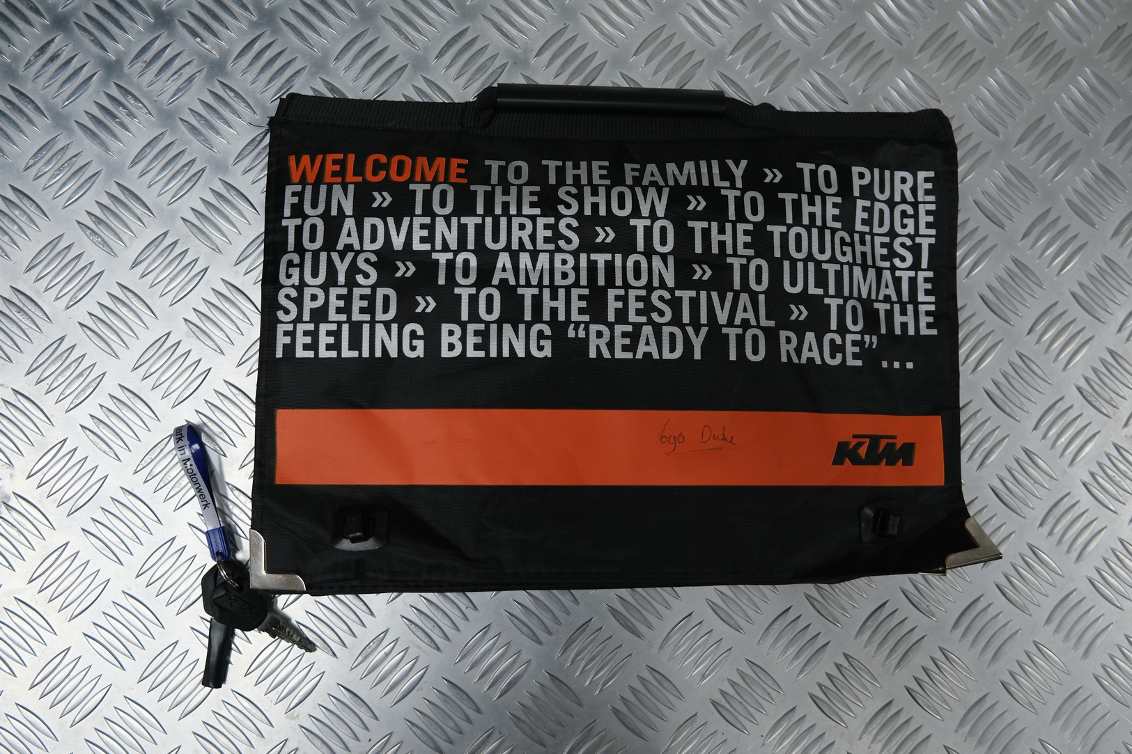 KTM - 690 DUKE ABS