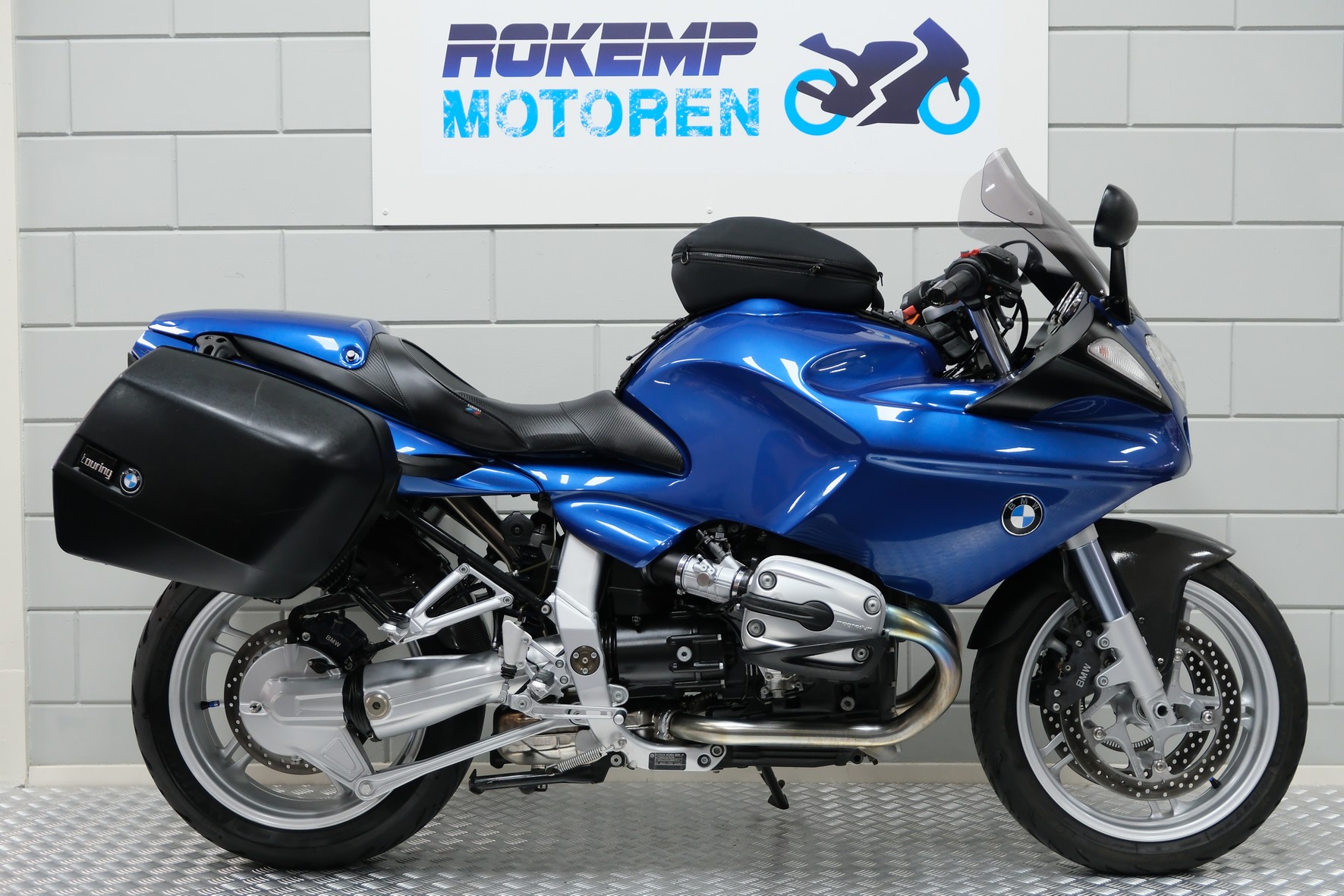 BMW - R1100 S