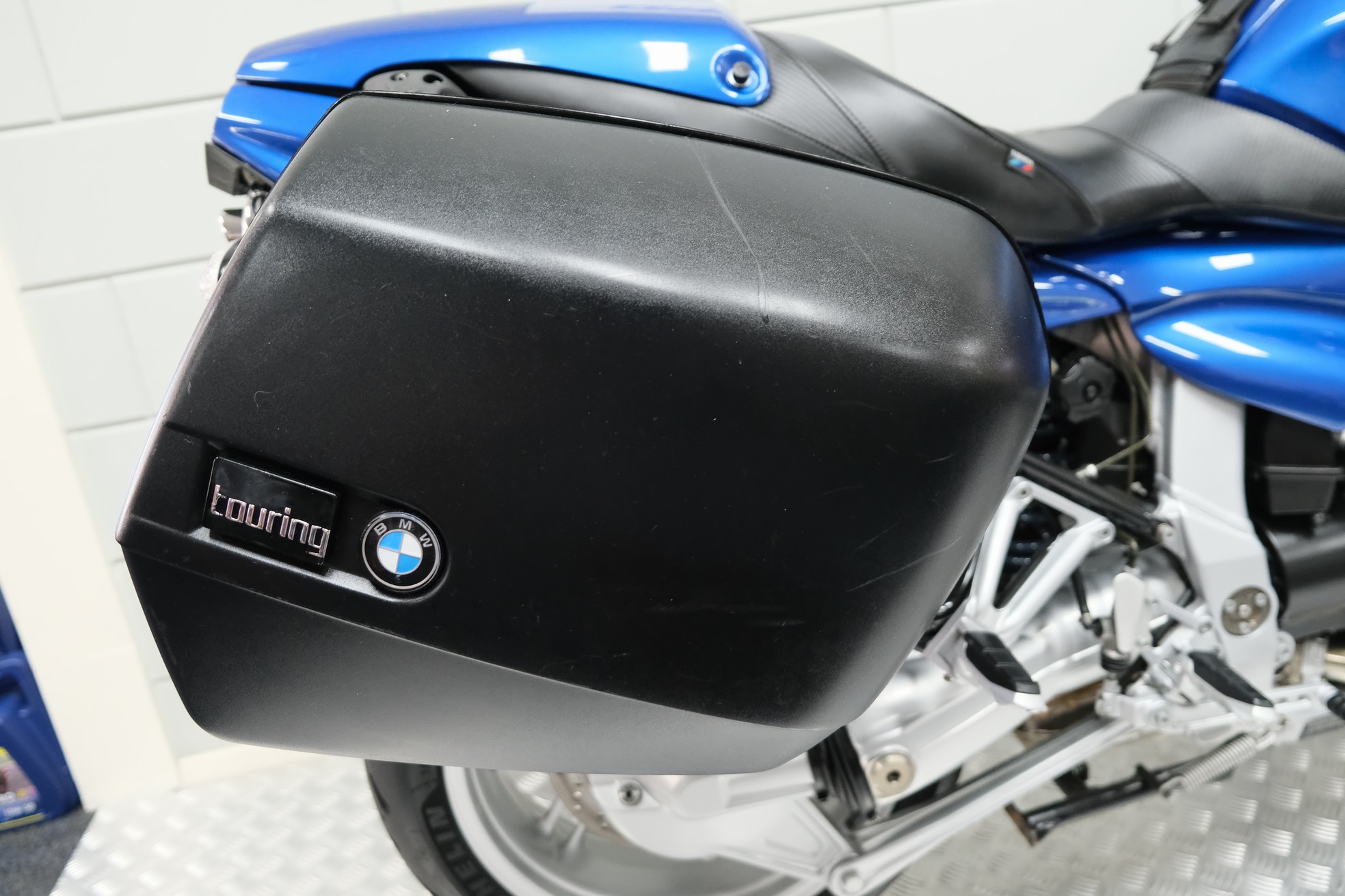 BMW - R1100 S