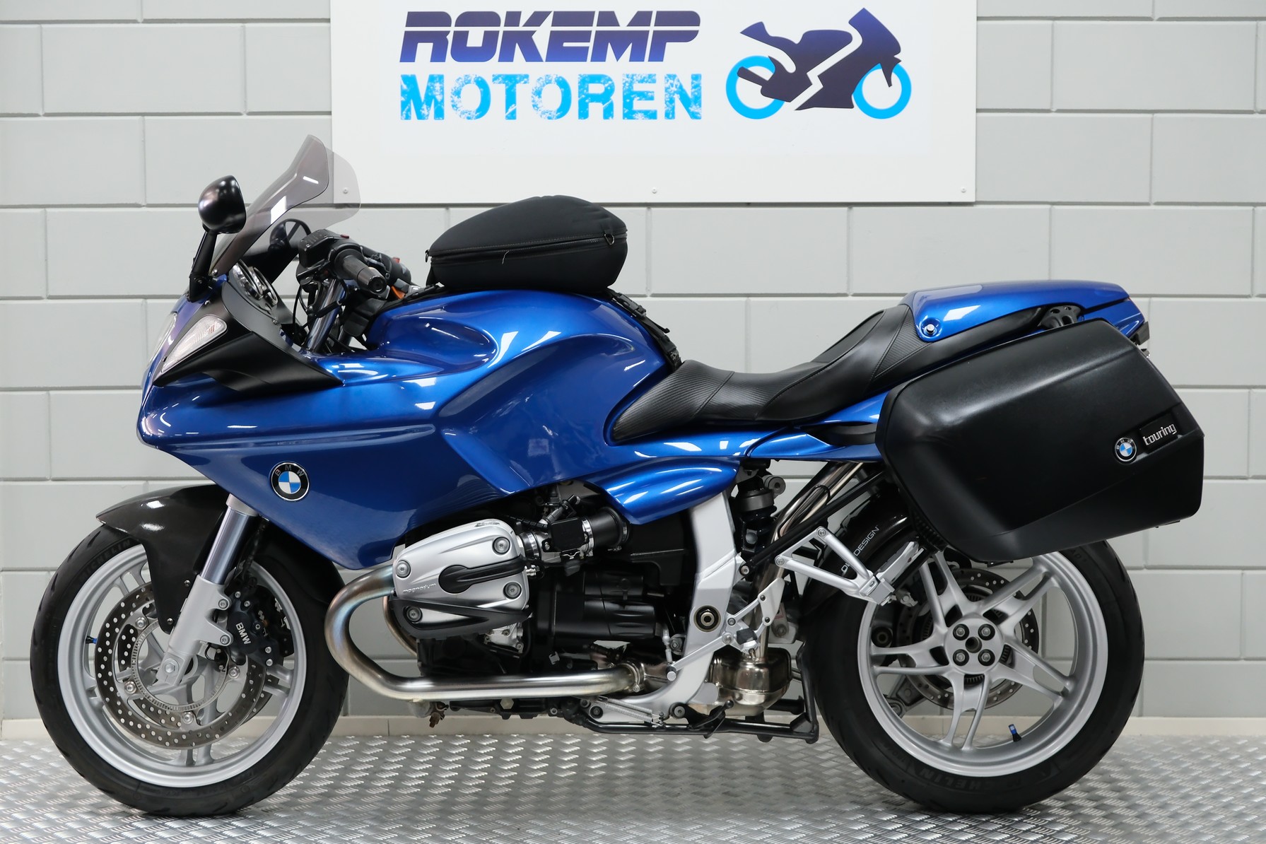 BMW - R1100 S
