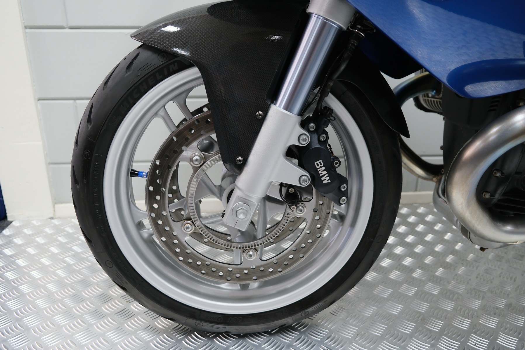 BMW - R1100 S