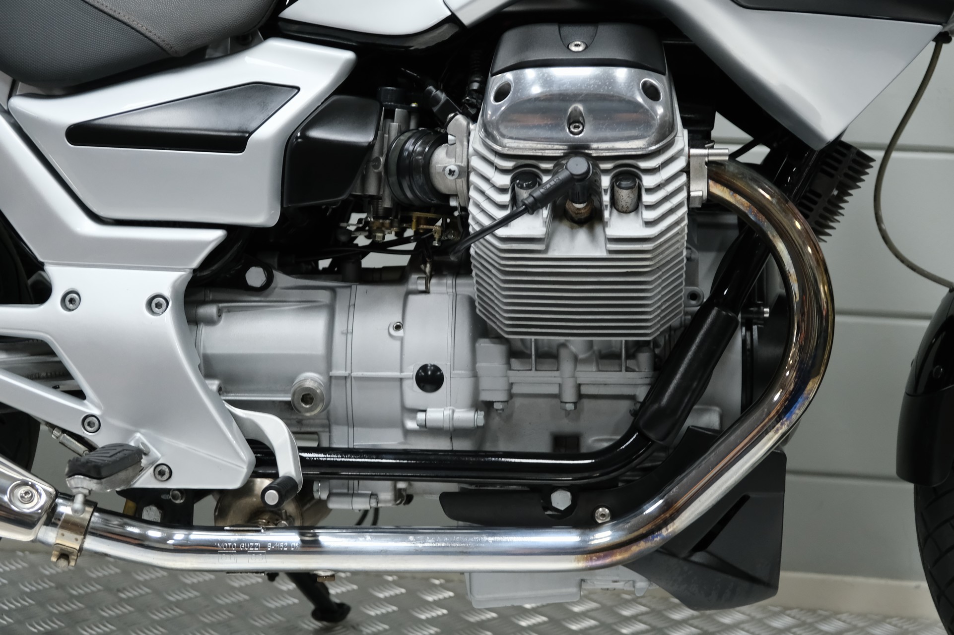 MOTO GUZZI - BREVA 750 I.E. TOUR