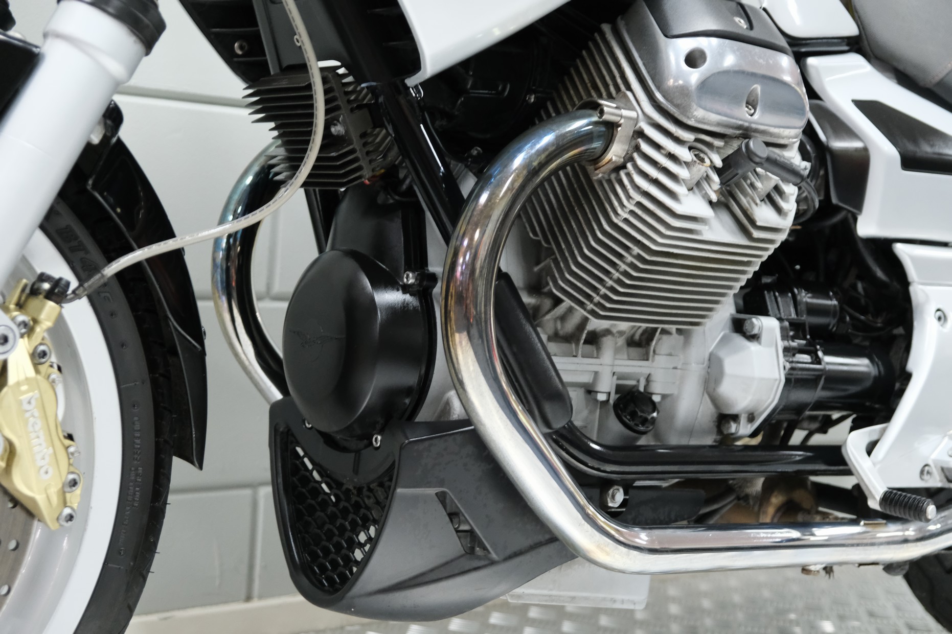 MOTO GUZZI - BREVA 750 I.E. TOUR