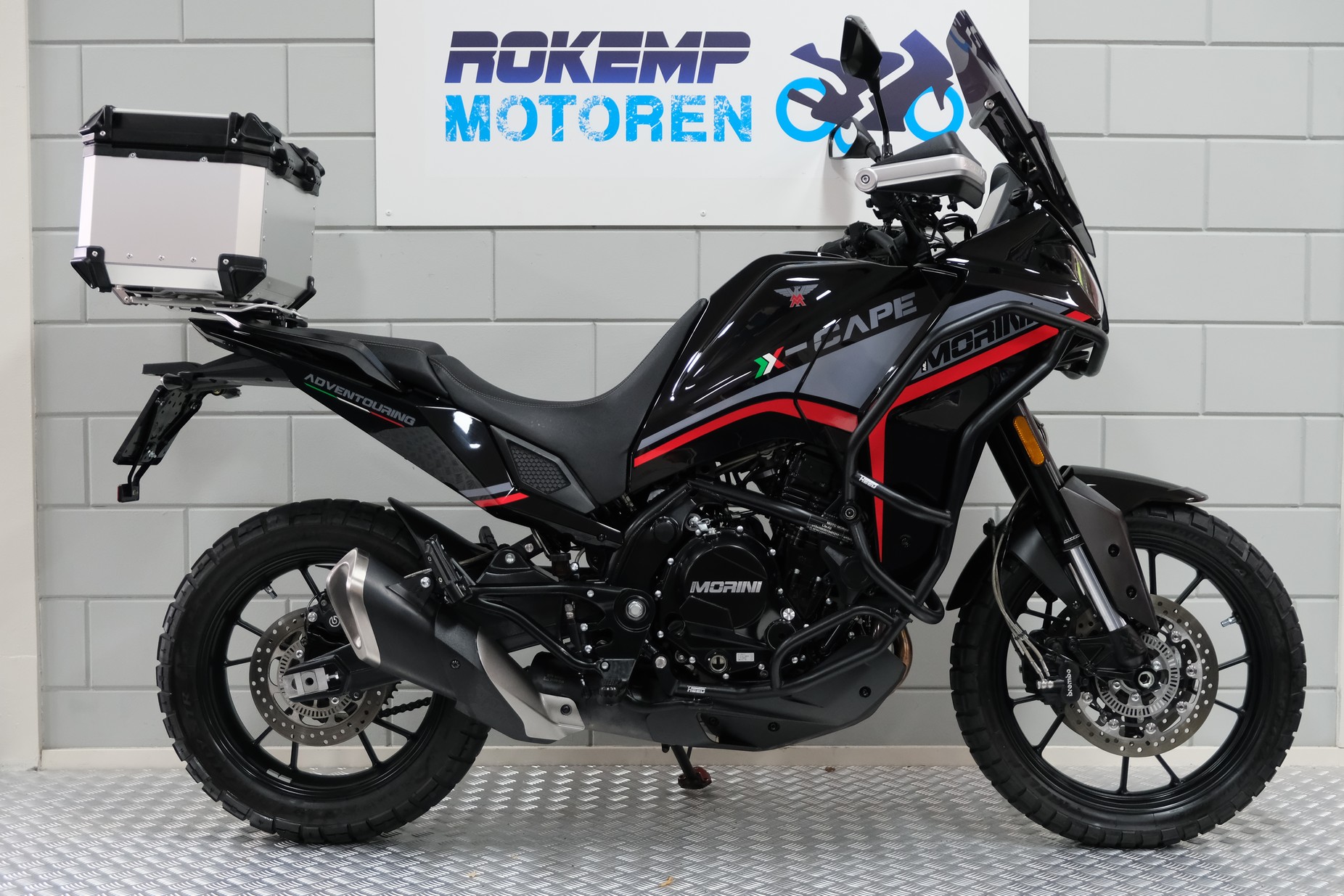 MOTO MORINI - X-CAPE 650 ALL-ROAD