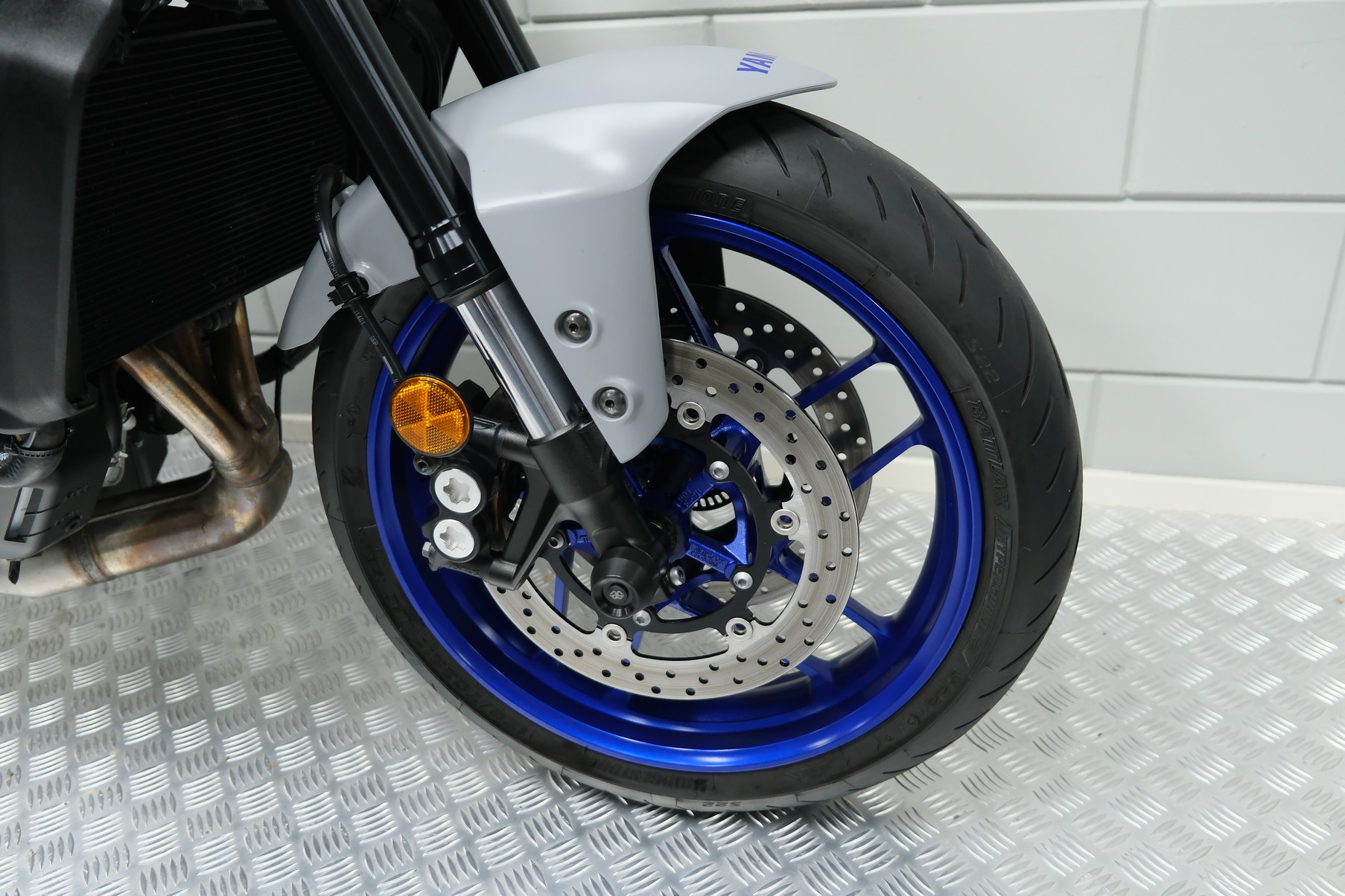 YAMAHA - MT-09 ABS