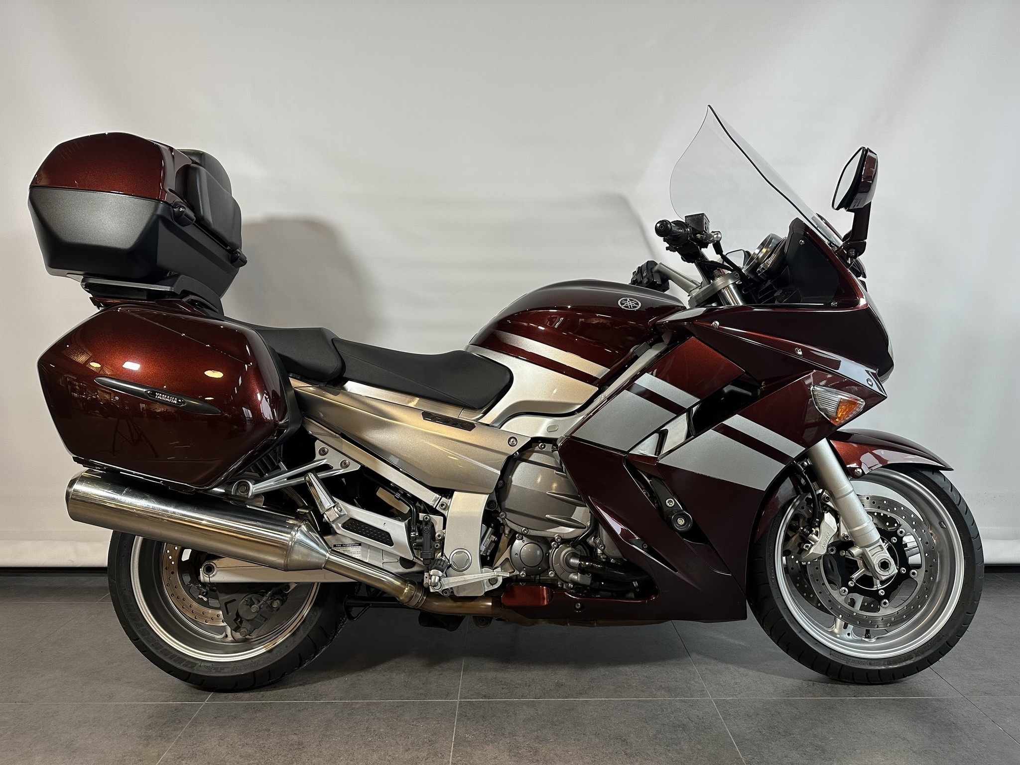 YAMAHA - FJR 1300