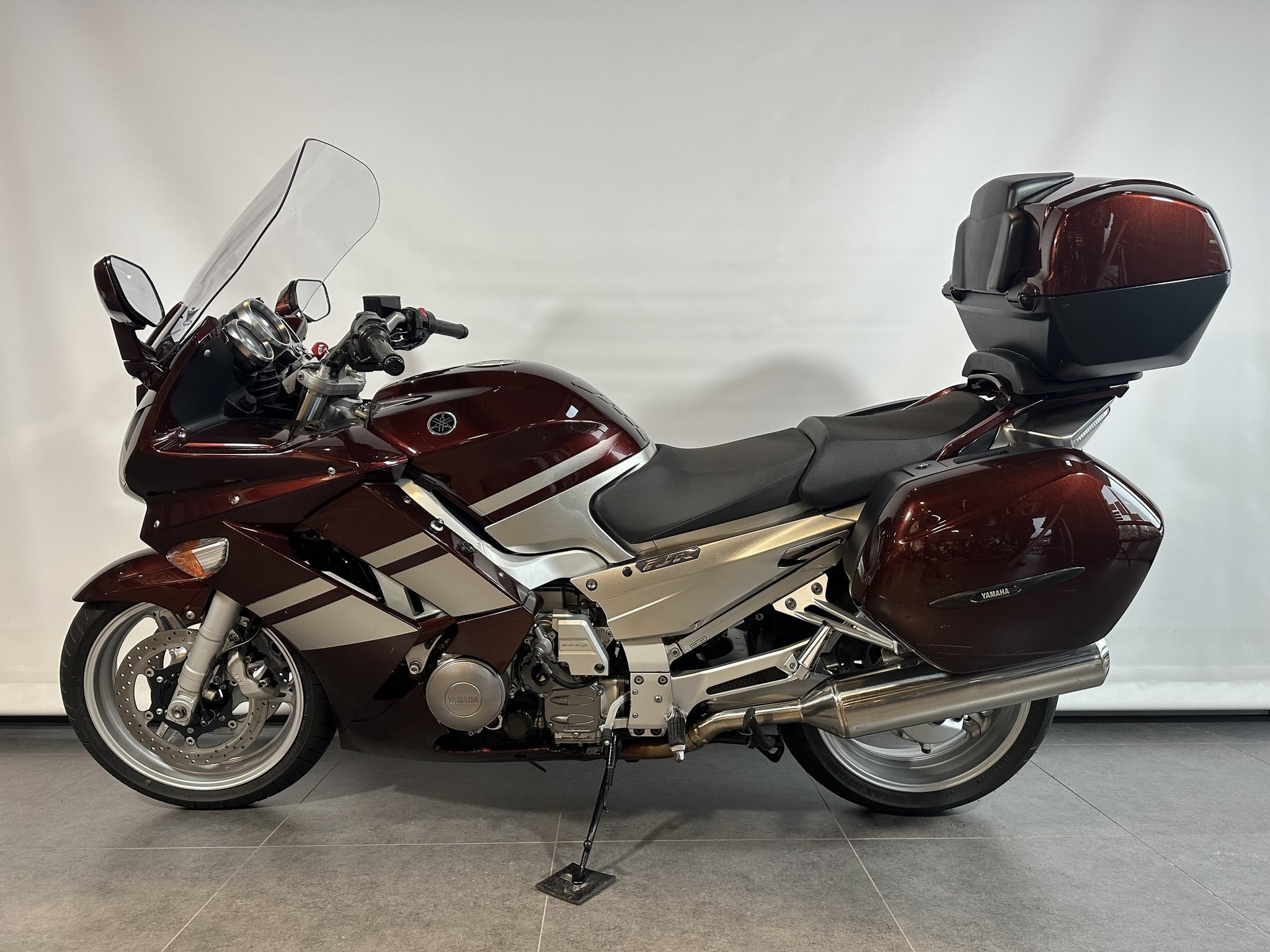 YAMAHA - FJR 1300