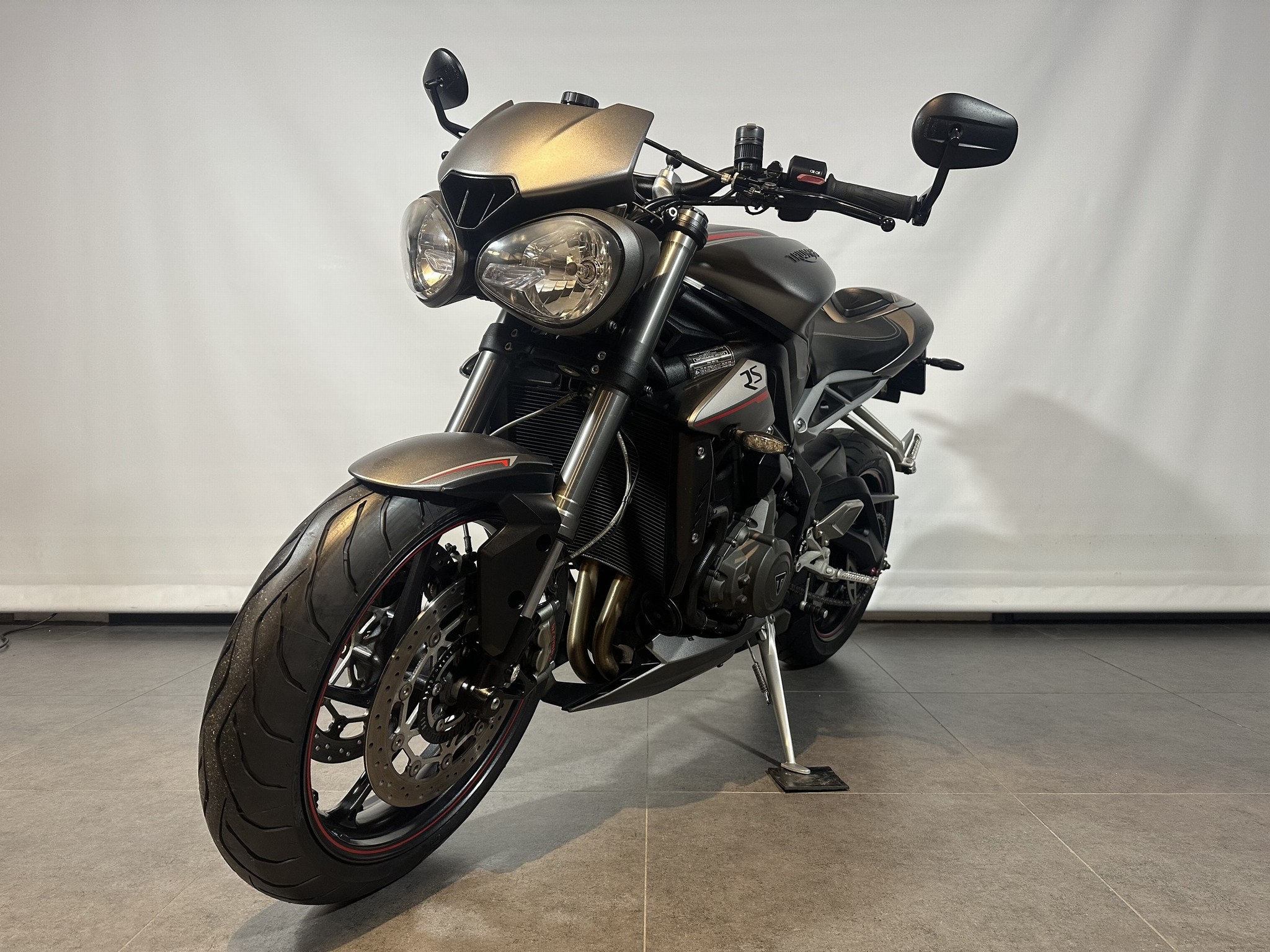 TRIUMPH - STREET TRIPLE RS